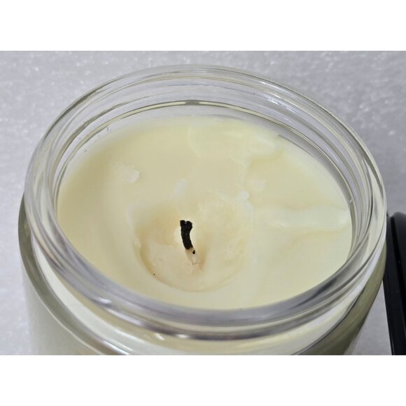 White Barn Mango Mai Tai Scented Candle 7 Oz Essential Oils Bath & Body Works - Picture 3 of 4
